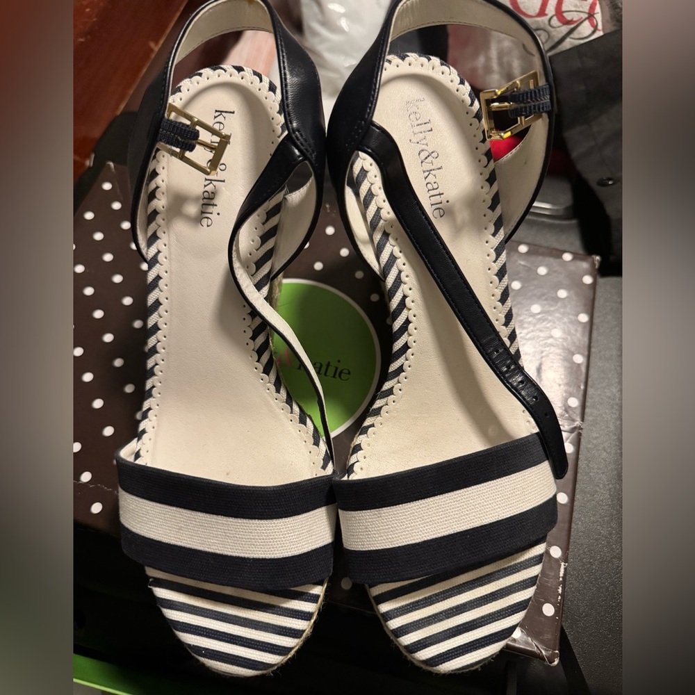 Kelly & Katie Blue and White Wedge Shoes